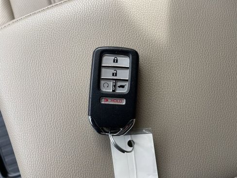 Used 2022 Honda CR-V EX-L image 24