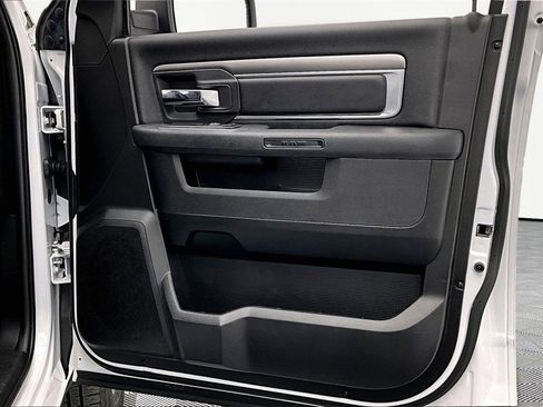 Used 2021 RAM 1500 Classic Warlock image 25