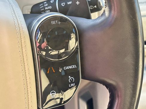 Used 2022 Land Rover Range Rover Westminster Edition image 24