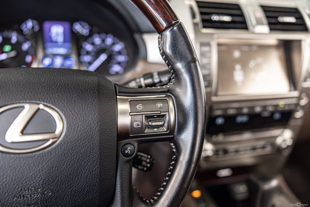 Used 2018 Lexus GX 460 Premium w/ Premium Package AWD/4WD image 24