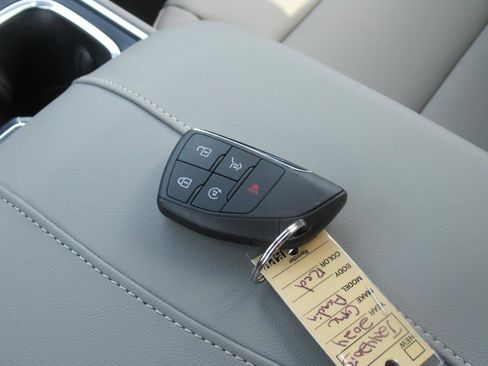 Used 2024 GMC Acadia Elevation w/ Luxury Package image 35