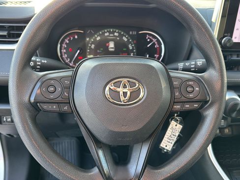 Certified 2023 Toyota RAV4 LE image 17