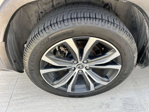 Used 2018 Lexus RX 350L FWD w/ Premium Package image 30