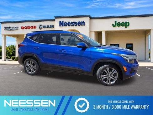 Used 2022 Kia Seltos S FWD image 1