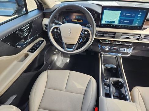 New 2026 Lincoln Corsair Reserve w/ Jet Appearance Package image 9