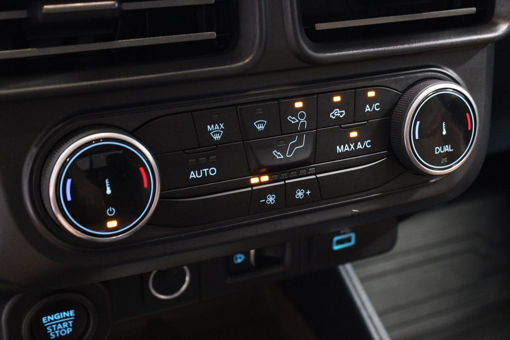 Certified 2023 Ford Maverick Lariat FWD image 31