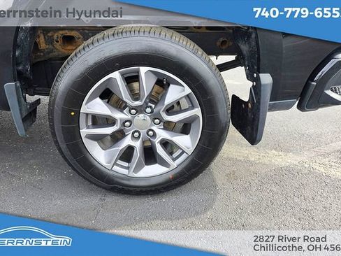 Used 2022 Chevrolet Silverado 1500 Custom image 24