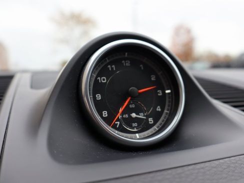 Used 2016 Porsche Macan S image 19