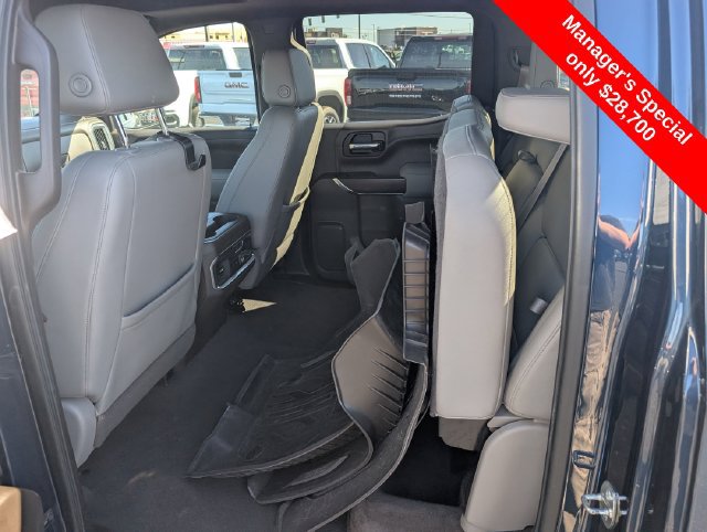 Used 2021 GMC Sierra 1500 SLT w/ SLT Premium Package AWD/4WD image 11