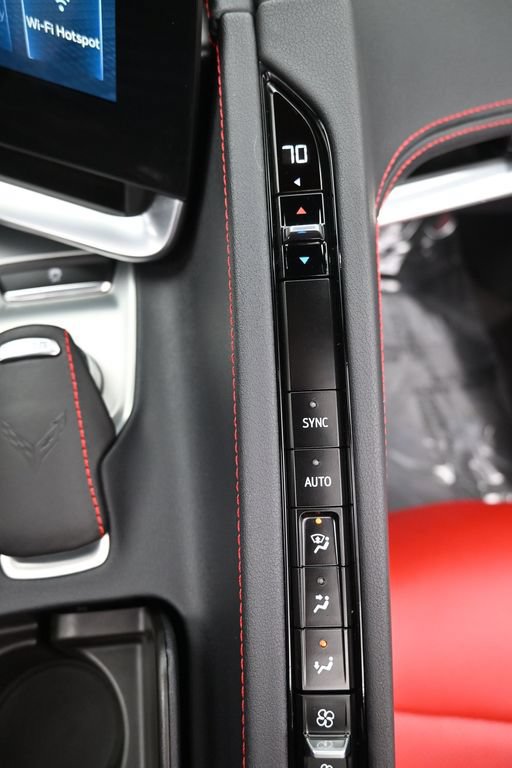 Used 2024 Chevrolet Corvette Stingray Coupe RWD image 27