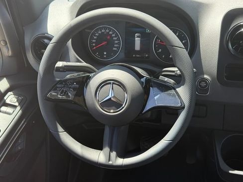 New 2026 Mercedes-Benz Sprinter 2500 image 23