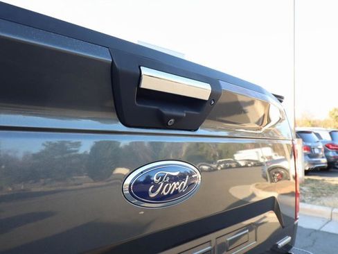 Used 2018 Ford F150 XLT w/ Equipment Group 302A Luxury image 24