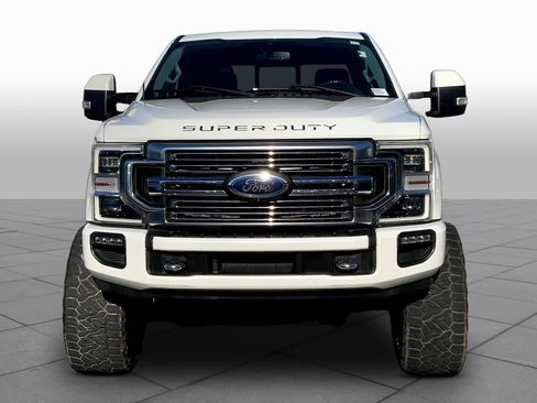 Certified 2022 Ford F250 Limited w/ FX4 Off-Road Package AWD/4WD image 4