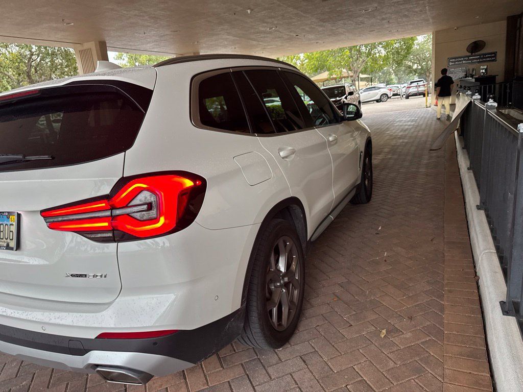 Used 2024 BMW X3 xDrive30i w/ Convenience Package w/ZPA AWD/4WD image 12