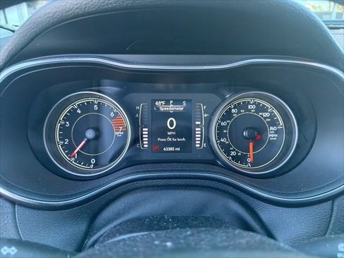 Used 2020 Jeep Cherokee Latitude Plus image 8