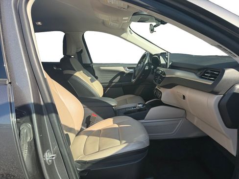 Used 2021 Ford Escape SEL FWD image 15