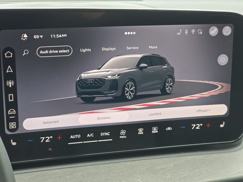 New 2026 Audi Q3 quattro 2.0T AWD/4WD image 12
