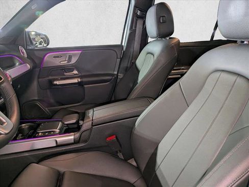 Certified 2023 Mercedes-Benz GLB 250 4MATIC image 16