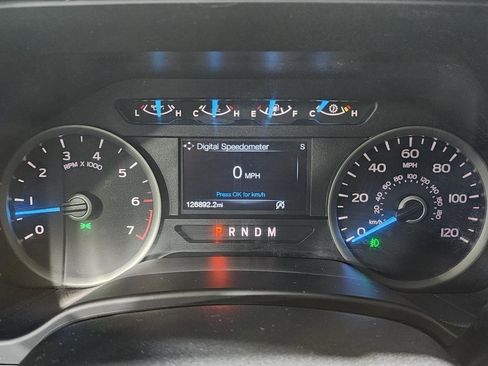 Used 2018 Ford F150 XLT w/ Equipment Group 302A Luxury AWD/4WD image 13