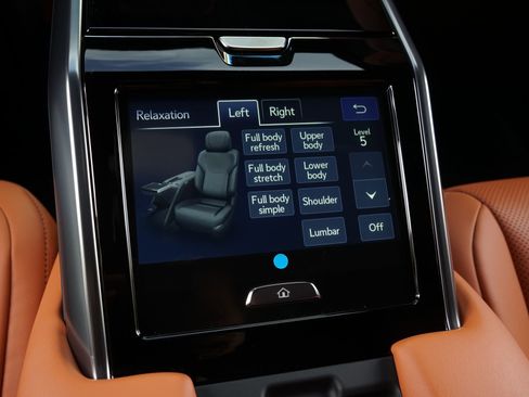 Used 2026 Lexus LX 700h Ultra Luxury image 25