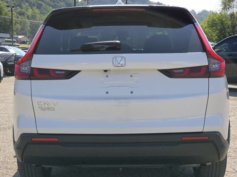 Used 2024 Honda CR-V EX image 17