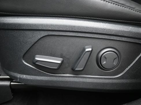 Used 2024 Kia Sorento S FWD image 10