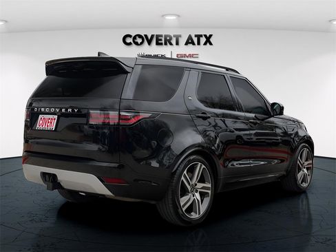 Used 2024 Land Rover Discovery Metropolitan Edition image 7