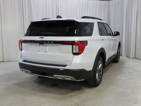 New 2026 Ford Explorer Active w/ Active Comfort Package image 25