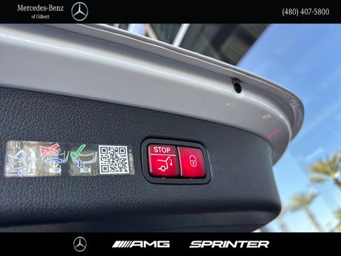Certified 2025 Mercedes-Benz GLC 300 image 20