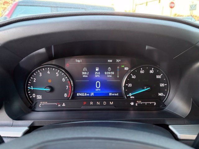 Used 2020 Ford Explorer XLT w/ Equipment Group 202A AWD/4WD image 17