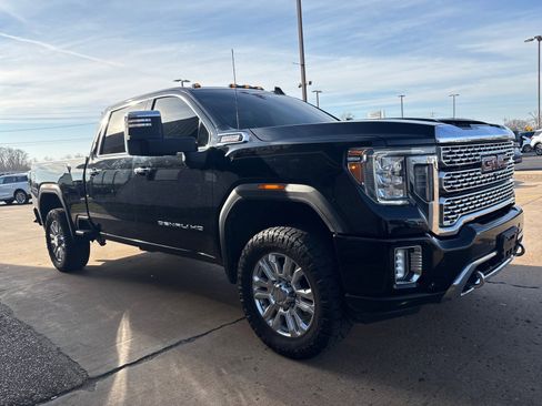 Used 2020 GMC Sierra 2500 Denali w/ Denali Ultimate Package image 8
