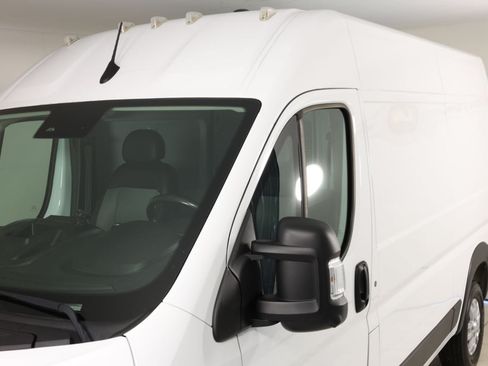 Used 2024 RAM ProMaster 2500 FWD image 33