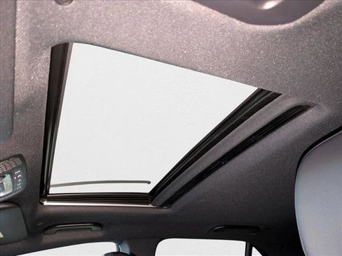 New 2026 Mercedes-Benz GLE 450 4MATIC image 17