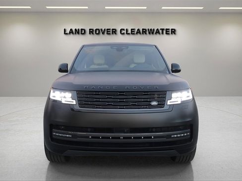 New 2026 Land Rover Range Rover SE image 8
