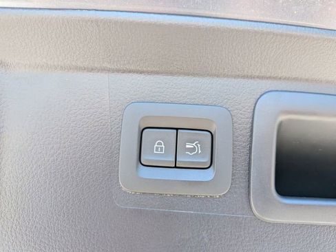 Certified 2025 MAZDA CX-50 AWD 2.5 S w/ Premium Package image 31