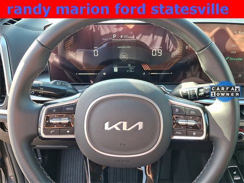 Used 2025 Kia Sorento S w/ Panoramic Sunroof Package image 20