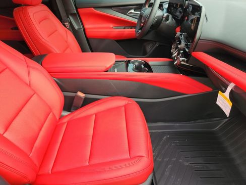 New 2026 Chevrolet Blazer EV SS image 11