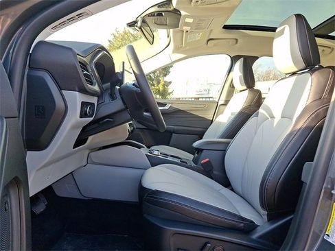 New 2026 Ford Escape Platinum w/ Premium Technology Package image 9