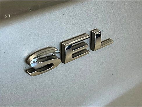 Used 2011 Ford Fusion SEL w/ 301A Rapid Spec Order Code FWD image 24