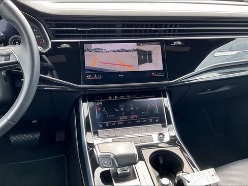 Used 2023 Audi Q8 Premium Plus w/ Premium Plus Package image 6