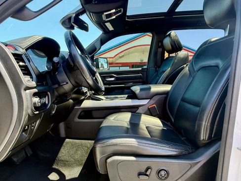 Used 2019 RAM 1500 Sport w/ Level 2 Equipment Group AWD/4WD image 9