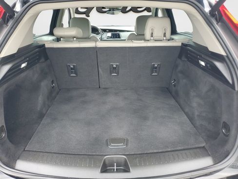 Used 2023 Cadillac XT4 Luxury image 12