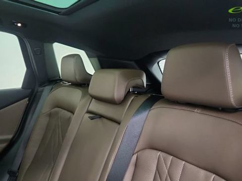 Used 2025 BMW X3 xDrive30i w/ Premium Package AWD/4WD image 31