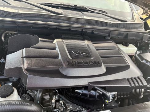 Used 2023 Nissan Titan PRO-4X w/ Pro-4x Convenience Package image 36