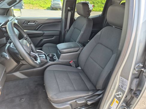Certified 2023 Chevrolet Colorado LT w/ LT Convenience Package AWD/4WD image 19