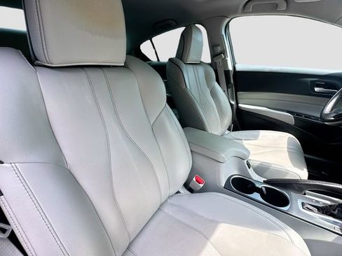 Used 2022 Acura ILX w/ Premium Package FWD image 33