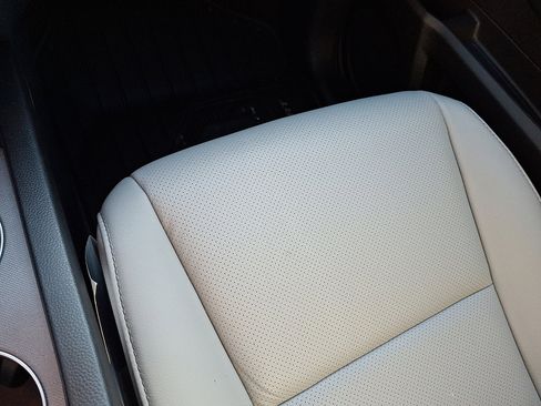 Certified 2024 Honda Passport EX-L image 26