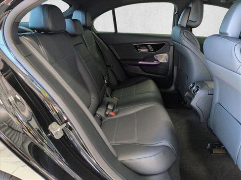 Used 2025 Mercedes-Benz C 300 Sedan image 21