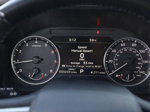 Used 2024 Mitsubishi Outlander SE FWD image 15