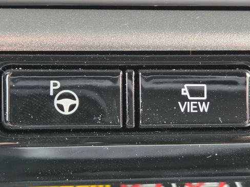 New 2026 Lexus TX 500h AWD image 17